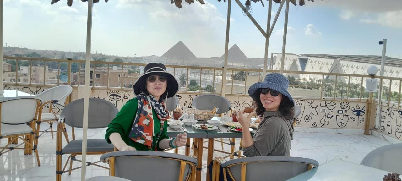 Topview Pyramids And Museum Nazlet el Simman Ngoại thất bức ảnh